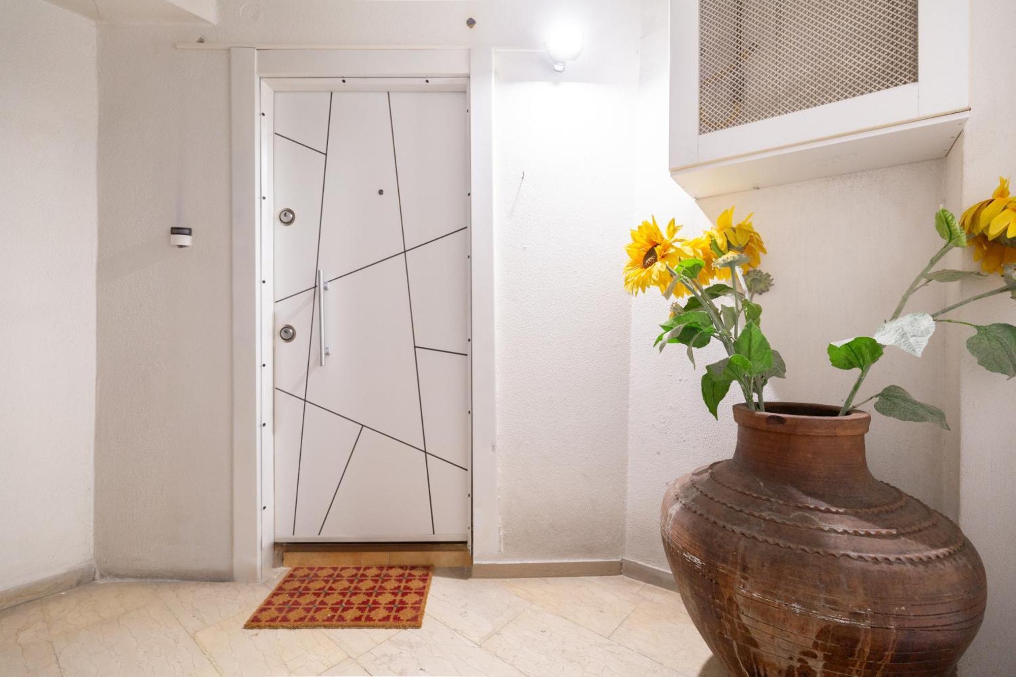 Athenian Gate To Plaka By Athenian Homes Exterior photo
